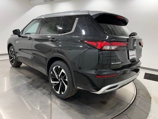 2024 Mitsubishi Outlander PHEV Platinum Edition in Hagerstown, MD - Younger Mitsubishi