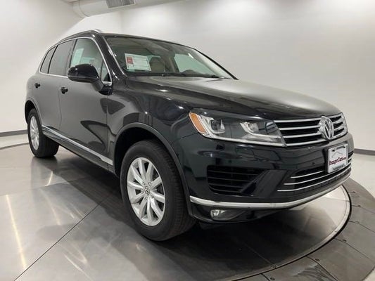 2016 Volkswagen Touareg VR6 FSI Sport in Hagerstown, MD - Younger Mitsubishi