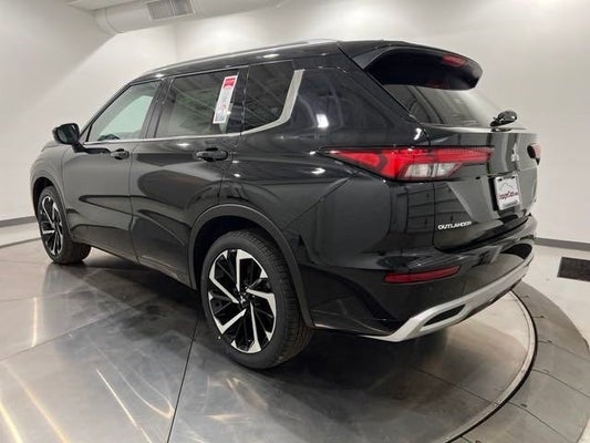 2024 Mitsubishi Outlander SEL S-AWC in Hagerstown, MD - Younger Mitsubishi