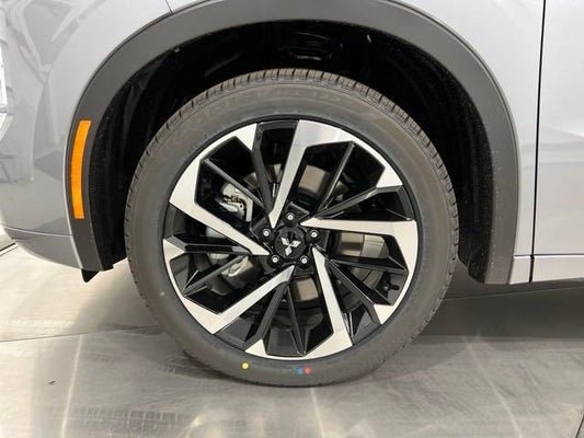 2024 Mitsubishi Outlander PHEV SEL in Hagerstown, MD - Younger Mitsubishi