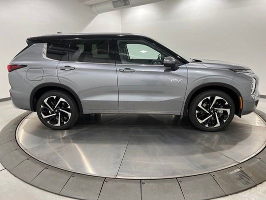 2024 Mitsubishi Outlander PHEV SEL in Hagerstown, MD - Younger Mitsubishi